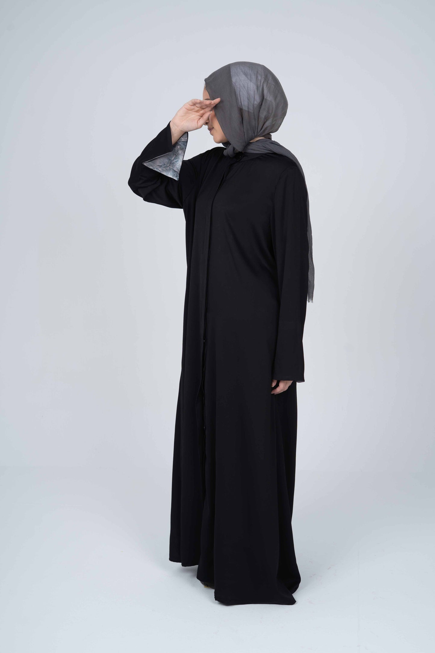 LILY ABAYA